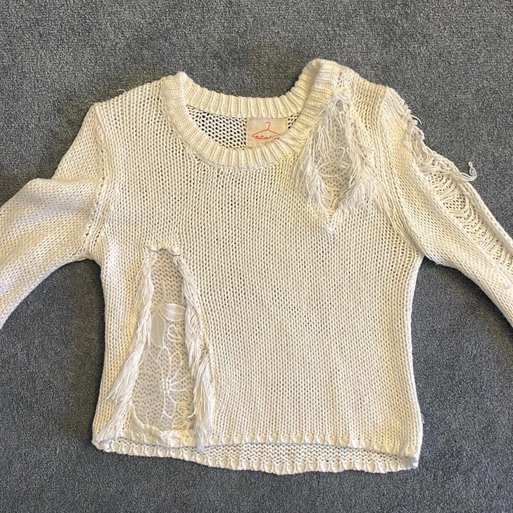 LF Ripped Sweater - Picture 2 of 4